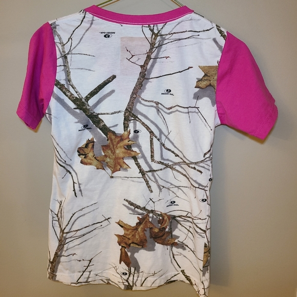 Ladies Mossy Oak Camo Tee. - Picture 3 of 5